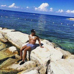 Meet your Posher, Tony